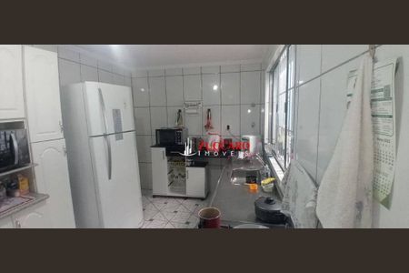 73_photo/94ce8a351f.b8bf539dfb691837-ATLAS-d9a2e228-8c38-4711-b2bd-65faddfc64dd.jpg de casa para alugar com 4 quartos, 394m² em Jardim Sao Joao, Guarulhos