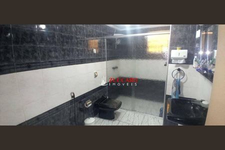 61_photo/94ce8a351f.b8bf539dfb691837-ATLAS-e823c5a7-50a8-4e58-95f8-2e1a92674013.jpg de casa para alugar com 4 quartos, 394m² em Jardim Sao Joao, Guarulhos