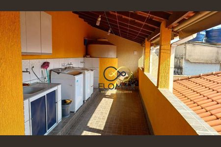 20_photo/94ce8a3523.ceff8192393c33de-ATLAS-62da23f1-c524-4363-8183-ded35f74ec87.jpg de casa à venda com 4 quartos, 199m² em Jardim Sao Joao, Guarulhos
