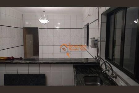 4_photo/94ce8a3655.ceff8192393c33de-ATLAS-4afb775a-fb2a-45e6-b363-794bed2e21aa.jpg de casa à venda com 3 quartos, 203m² em Cidade Serodio, Guarulhos