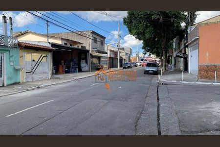 8_photo/94ce8a36a3.ceff8192393c33de-ATLAS-8209207c-bea2-4597-ae08-55bac360a1fc.jpg de casa à venda com 3 quartos, 100m² em Jardim Sao Joao, Guarulhos