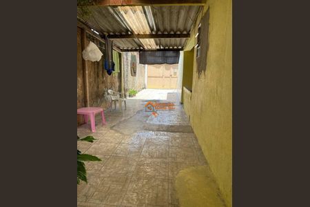 4_photo/94ce8a376f.b24a59dfe16413ee-ATLAS-41355635-0c5b-4d42-9d0f-10dcfb46e0d8.jpg de casa à venda com 4 quartos, 300m² em Jardim Novo Portugal, Guarulhos