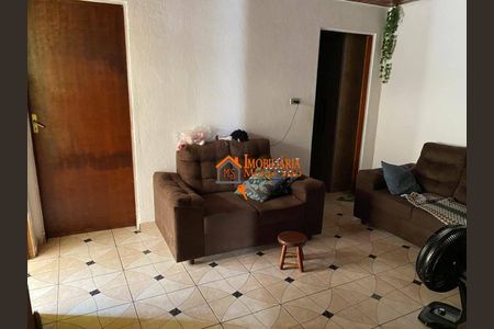 8_photo/94ce8a376f.b24a59dfe16413ee-ATLAS-7ae4c0af-dc6f-48ce-8b8f-2448d5f4f231.jpg de casa à venda com 4 quartos, 300m² em Jardim Novo Portugal, Guarulhos