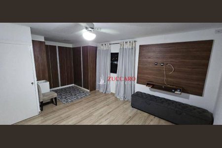 6_photo/94ce8a37e3.193c7418572eeec2-ATLAS-1e14ede8-1a9c-4538-be20-3eecf4e09572.jpg de casa à venda com 5 quartos, 227m² em São João, Guarulhos