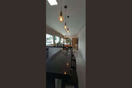 7_photo/94ce8a3823.ceff8192393c33de-ATLAS-431bc424-741f-4dae-b832-d2fca4cb94a3.jpg de casa à venda com 5 quartos, 200m² em Jardim Cumbica, Guarulhos