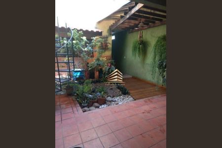 2_photo/94ce8a4b9d.07fb07773285f6be-ATLAS-8db9768c-112d-4cdb-8f8c-b6fb4d38052a.jpg de casa à venda com 3 quartos, 216m² em Cidade Serodio, Guarulhos