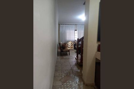 5_photo/94ce8a4b9d.07fb07773285f6be-ATLAS-9b90da46-2fc1-4860-b302-e968224cdd4b.jpg de casa à venda com 3 quartos, 216m² em Cidade Serodio, Guarulhos