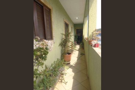 8_photo/94ce8a4b9d.07fb07773285f6be-ATLAS-d571ed5c-2e17-492f-a32d-9aeffa1e21ee.jpg de casa à venda com 3 quartos, 216m² em Cidade Serodio, Guarulhos