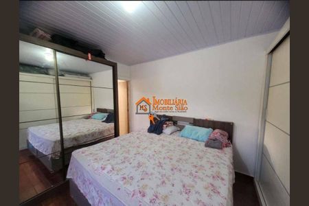 12_photo/94ce8a4ef9.7a69ff73eb43ff8d-ATLAS-1ddae5e2-e372-4a7b-84eb-6e82db46f260.jpg de casa à venda com 4 quartos, 200m² em Conjunto Residencial Haroldo Veloso, Guarulhos