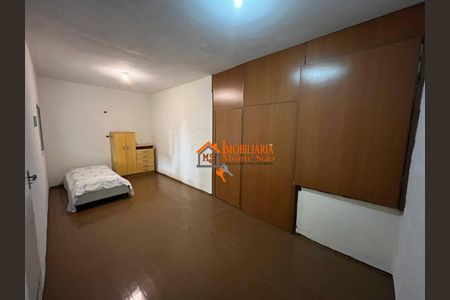 10_photo/94ce8a52e1.ceff8192393c33de-ATLAS-bfd0c01a-79fe-4ecc-94a9-b4f5891d1de8.jpg de casa à venda com 2 quartos, 64m² em Conjunto Residencial Haroldo Veloso, Guarulhos