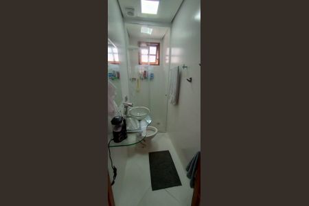 2_photo/94ce8a68cf.2f15d505e37c7ac5-ATLAS-0d41a082-7242-4b21-b3fb-c2f99d9aa034.jpg de casa à venda com 2 quartos, 193m² em Jardim Castanha, Guarulhos