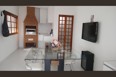 9_photo/94ce8a68cf.2f15d505e37c7ac5-ATLAS-36154d3e-eb6f-4506-86fc-9c28c7fa1aea.jpg de casa à venda com 2 quartos, 193m² em Jardim Castanha, Guarulhos