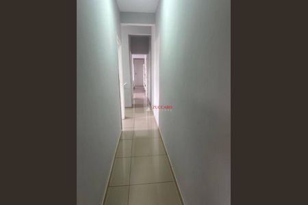 5_photo/94ce8a70e3.b3df034c454bebf7-ATLAS-c557d567-c0c8-4d0f-9b4e-5bac06b84e4b.jpg de casa à venda com 3 quartos, 120m² em Conjunto Residencial Paes de Barros, Guarulhos