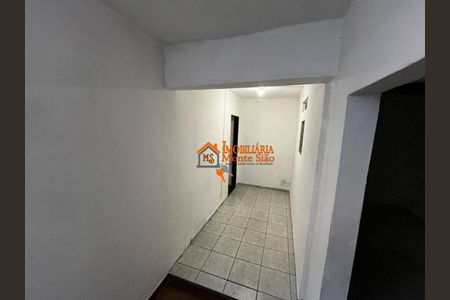 10_photo/94ce8a72b9.d41ccc6539b5b4b0-ATLAS-b749c850-3fe3-43d5-973e-13c942136041.jpg de casa à venda com 3 quartos, 120m² em Jardim das Nacoes, Guarulhos