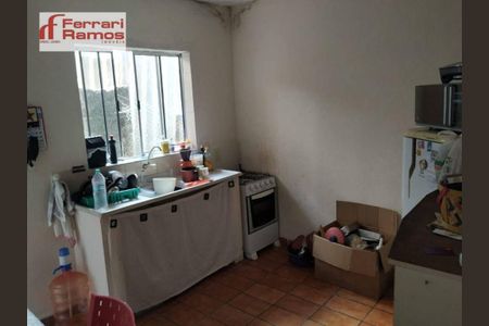 11_photo/94ce8a72d1.3e1b4b7d4b39a1bc-ATLAS-5fe77a49-5577-4cc5-b24f-1db89df3926f.jpg de casa à venda com 3 quartos, 150m² em Jardim das Nacoes, Guarulhos