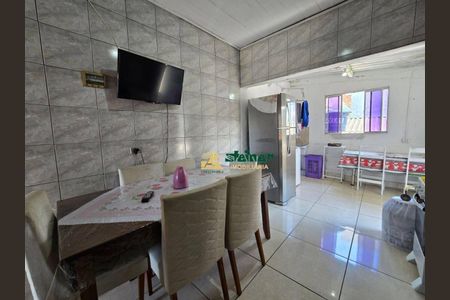 6_photo/94ce8a72e9.5a929f6f4f6ec222-ATLAS-355ce038-fa8c-403d-908b-28f65076009f.jpg de casa à venda com 5 quartos, 142m² em Jardim das Nacoes, Guarulhos