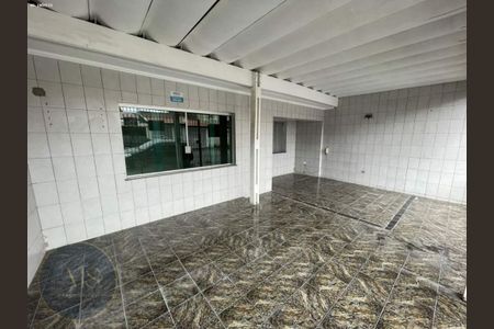 8_photo/94ce8a72e9.93b8fa184532727f-ATLAS-61e8af15-17c3-4e95-a35b-8af1055cb7c0.jpg de casa à venda com 3 quartos, 170m² em Jardim das Nacoes, Guarulhos