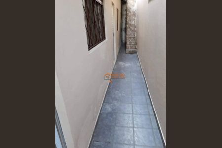 5_photo/94ce8a74c3.7a37549eceeba21f-ATLAS-43c52493-3fc7-4bea-95ae-9863f5f4d852.jpg de casa à venda com 1 quarto, 120m² em Jardim Sao Manoel, Guarulhos