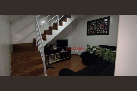 2_photo/94ce8a7635.0e5883cd31689f99-ATLAS-1ee6169b-fd8f-473a-bd15-d1701dd7e4c2.jpg de casa à venda com 3 quartos, 208m² em Jardim Cumbica, Guarulhos