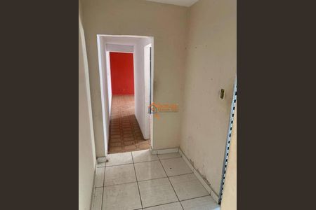 3_photo/94ce8a775d.badfd497b63a3b5d-ATLAS-1f589ca4-41b6-4b3b-96a1-b52d74dde664.jpg de casa à venda com 5 quartos, 260m² em Cidade Jardim Cumbica, Guarulhos