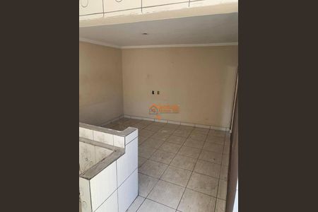 9_photo/94ce8a775d.badfd497b63a3b5d-ATLAS-60e940d3-4424-4b45-a9d0-9a3cd5d9c45d.jpg de casa à venda com 5 quartos, 260m² em Cidade Jardim Cumbica, Guarulhos