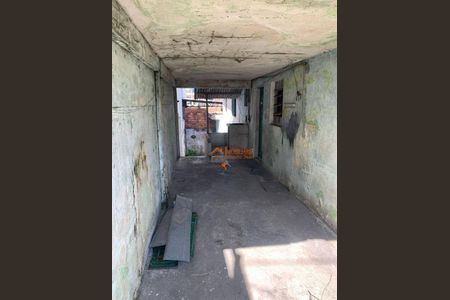 12_photo/94ce8a7765.dabf6d33826e301d-ATLAS-cbdaa7b0-8a07-4af4-b620-c4fa3e74f9f2.jpg de casa à venda com 5 quartos, 130m² em Cidade Jardim Cumbica, Guarulhos