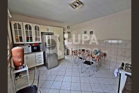 13_photo/94ce8a778d.b2c1f66c79c6256c-ATLAS-e3cc9213-99b5-45f1-901f-cc0bb08f1cde.jpg de casa à venda com 5 quartos, 88m² em Cidade Jardim Cumbica, Guarulhos