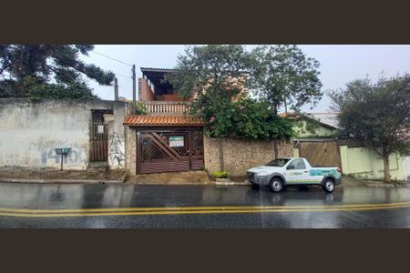 6_photo/94ce8a7ae5.82d60d4a6b7f5d9d-ATLAS-221f2478-7a21-4a6c-967a-a11c5ad0c9c8.jpg de casa à venda com 3 quartos, 300m² em Cidade Jardim Cumbica, Guarulhos