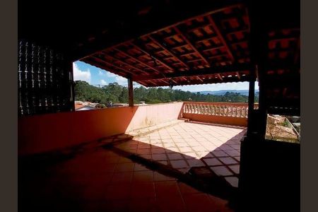 5_photo/94ce8a7ae5.82d60d4a6b7f5d9d-ATLAS-7ceb23de-3dc1-4722-a114-1312b53db31b.jpg de casa à venda com 3 quartos, 300m² em Cidade Jardim Cumbica, Guarulhos