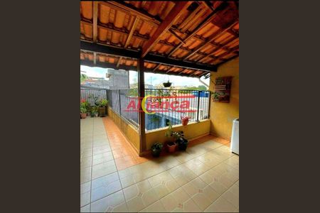 3_photo/94ce8a7f4b.9572e7b1eb576615-ATLAS-0e5df297-0660-488c-bafd-e122e917e4c6.jpg de casa à venda com 6 quartos, 297m² em Cidade Jardim Cumbica, Guarulhos