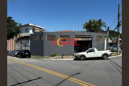 9_photo/94ce8a80a9.8f3f2a47dd94676f-ATLAS-cab27f39-97ea-4e1c-b74c-2c3828a61370.jpg de casa à venda com 3 quartos, 245m² em Cidade Jardim Cumbica, Guarulhos