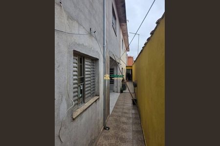 4_photo/94ce8a813b.f72bf7ce20102b79-ATLAS-3978b2c8-5833-48f5-bba4-a103a0a970ef.jpg de casa à venda com 4 quartos, 210m² em Cidade Jardim Cumbica, Guarulhos