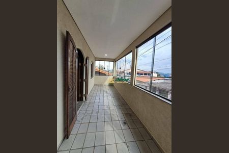 6_photo/94ce8a83fd.2566da058c3664f7-ATLAS-2d53621f-bf05-49ff-bc3d-1782f3472c31.jpg de casa à venda com 5 quartos, 630m² em Cidade Jardim Cumbica, Guarulhos