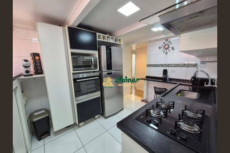 12_photo/94ce8a9e4f.0ce6a6805159f4e7-ATLAS-9682752f-c38e-4271-8a35-189863b070bc.jpg de apartamento à venda com 3 quartos, 63m² em Parque Cecap, Guarulhos