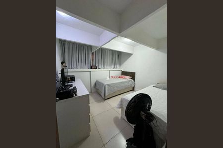 2_photo/94ce8a9e4f.c4de0a83ee90bd14-ATLAS-06c2ce8a-9690-4eac-b73b-b9fbe7f36344.jpg de apartamento à venda com 2 quartos, 60m² em Parque Cecap, Guarulhos