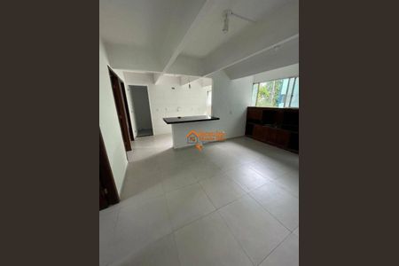 8_photo/94ce8a9f0f.fc61d4a1fbd59f89-ATLAS-7bd97c7d-32e1-4c8f-b23c-41f833100316.jpg de apartamento à venda com 3 quartos, 64m² em Parque Cecap, Guarulhos