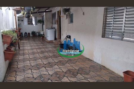 4_photo/94ce8aa4cf.0dba02f6e03a3679-ATLAS-231c3595-2257-4039-b32c-1c258c879afd.jpg de casa à venda com 3 quartos, 250m² em Parque das Seringueiras, Guarulhos