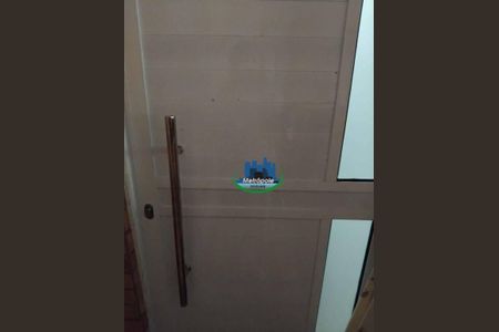 10_photo/94ce8aa4cf.0dba02f6e03a3679-ATLAS-729a4732-e94c-46cc-90c6-7a5c4ca14bca.jpg de casa à venda com 3 quartos, 250m² em Parque das Seringueiras, Guarulhos