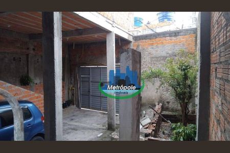 5_photo/94ce8aa4cf.0dba02f6e03a3679-ATLAS-e9e74fce-d59b-426e-9652-29ce30ee7d11.jpg de casa à venda com 3 quartos, 250m² em Parque das Seringueiras, Guarulhos