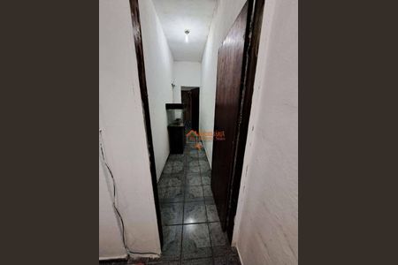 3_photo/94ce8ab09d.ceff8192393c33de-ATLAS-0dab4c0f-f671-42e3-93b0-ecca927eb29b.jpg de casa à venda com 3 quartos, 200m² em Vila Barros, Guarulhos