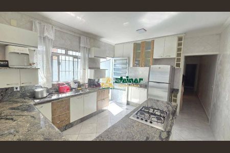 17_photo/94ce8ab1a9.421c269f7837426b-ATLAS-305988a4-8f5f-4ade-9d2a-d4f754dc56f7.jpg de casa para alugar com 2 quartos, 250m² em Vila Florida, Guarulhos
