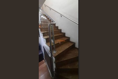 4_photo/94ce8ab1b7.2f15d505e37c7ac5-ATLAS-1b4e363a-b9ae-4182-b870-6bfaf8a8e441.jpg de casa à venda com 3 quartos, 250m² em Vila Florida, Guarulhos