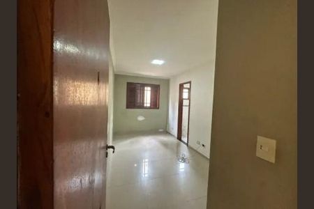 4_photo/94ce8ab1e5.1aa5b8f538f3adaf-ATLAS-a97aec0f-a8c3-4528-8614-1a7d124b07db.jpg de casa para alugar com 3 quartos, 230m² em Vila Nossa Senhora de Fatima, Guarulhos