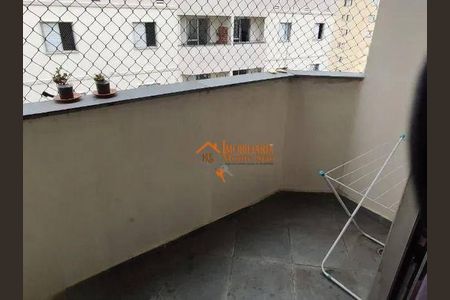 5_photo/94ce8ab26b.73f4898c29617720-ATLAS-e1af6818-53fa-418c-907d-eb2f8f714e6c.jpg de apartamento à venda com 3 quartos, 71m² em Jardim Bom Clima, Guarulhos