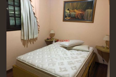 3_photo/94ce8ab4ab.e6d705cf67a438d5-ATLAS-0698e7a4-9c4f-4db0-a643-924235ec336d.jpg de casa à venda com 3 quartos, 200m² em Jardim Bom Clima, Guarulhos