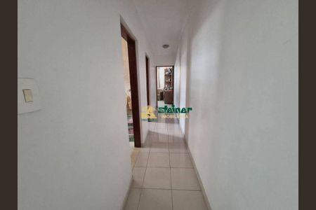 4_photo/94ce8ab573.0da90b512a57de98-ATLAS-26d09759-e674-4d60-9102-e3ef1d023de5.jpg de casa à venda com 3 quartos, 207m² em Vila Florida, Guarulhos