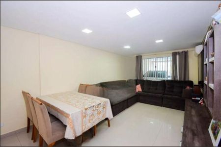 10_photo/94ce8ab5b9.cba9474eaf1c4fd4-ATLAS-39c1b3ef-1fa2-4041-96f2-3037364a1eff.jpg de casa à venda com 4 quartos, 270m² em Jardim Santa Edwirges, Guarulhos