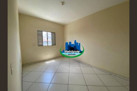 5_photo/94ce8ab685.206353ecc2220d31-ATLAS-5de45bbe-52df-4502-973b-41b01fcbf60b.jpg de casa para alugar com 2 quartos, 70m² em Jardim Sao Francisco, Guarulhos