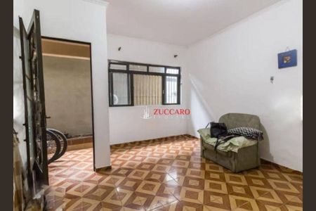 5_photo/94ce8ab767.1c5ee5b12bdcf8f7-ATLAS-8702e615-220b-4111-9d35-492b2f6f07e2.jpg de casa à venda com 5 quartos, 324m² em Vila Barros, Guarulhos