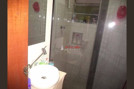 5_photo/94ce8ab88f.5b63f18bcccc212e-ATLAS-2f18a866-e6d3-4985-9ff9-50cb62f56b36.jpg de casa à venda com 3 quartos, 100m² em Vila Barros, Guarulhos